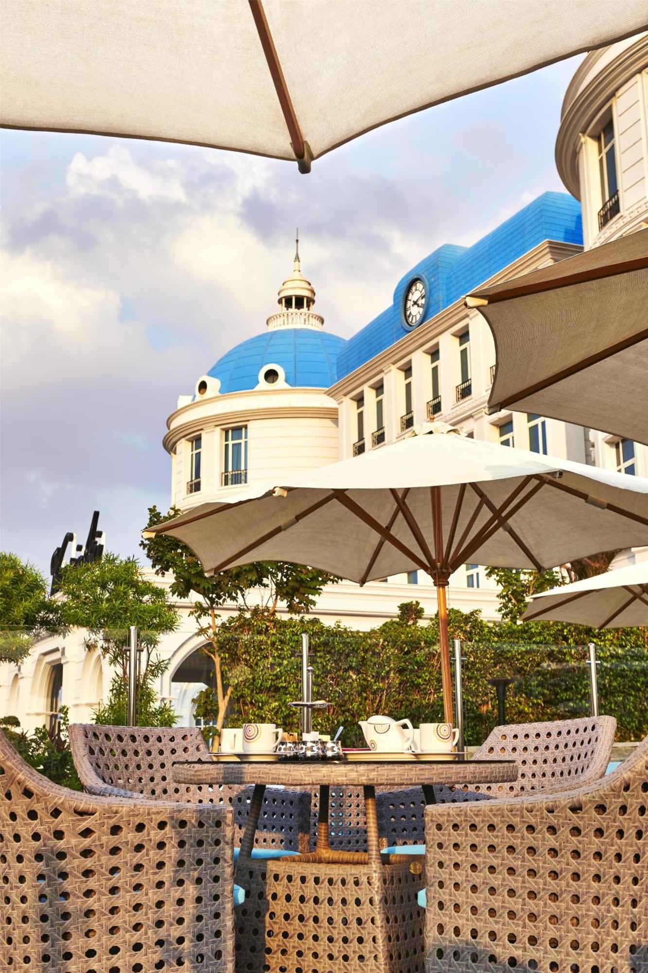Royal Maxim Palace Kempinski Hotel