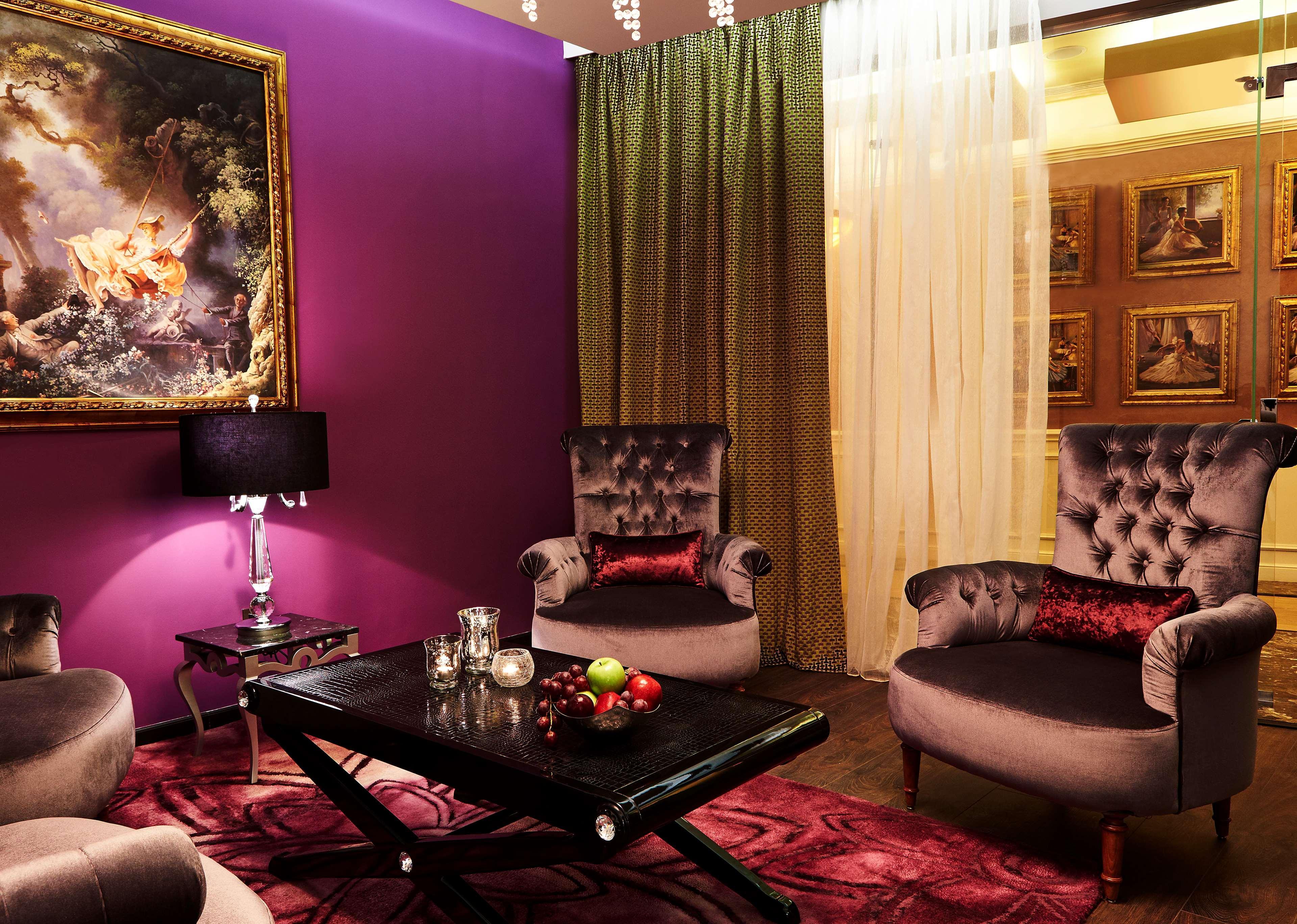 Royal Maxim Palace Kempinski Hotel